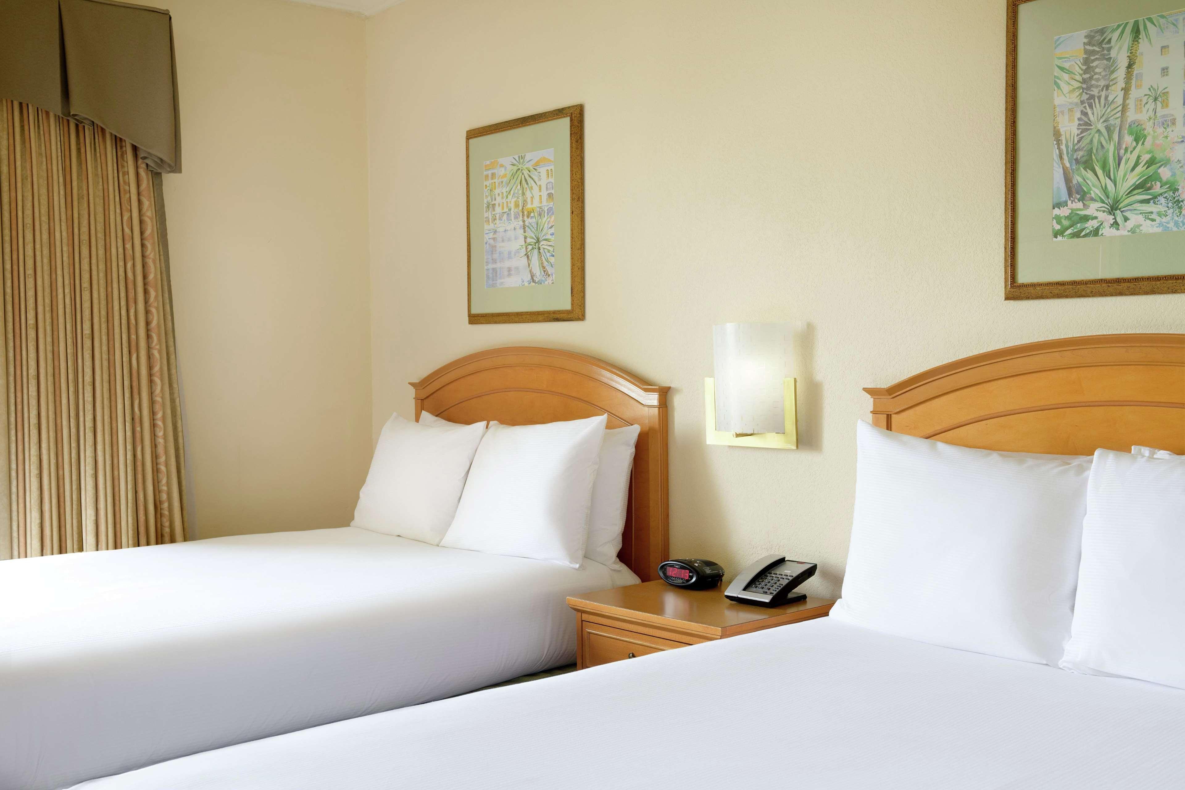 Hilton Boca Raton Suites Esterno foto