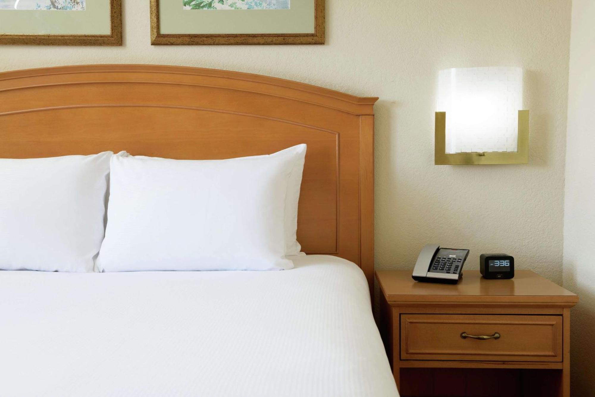 Hilton Boca Raton Suites Esterno foto