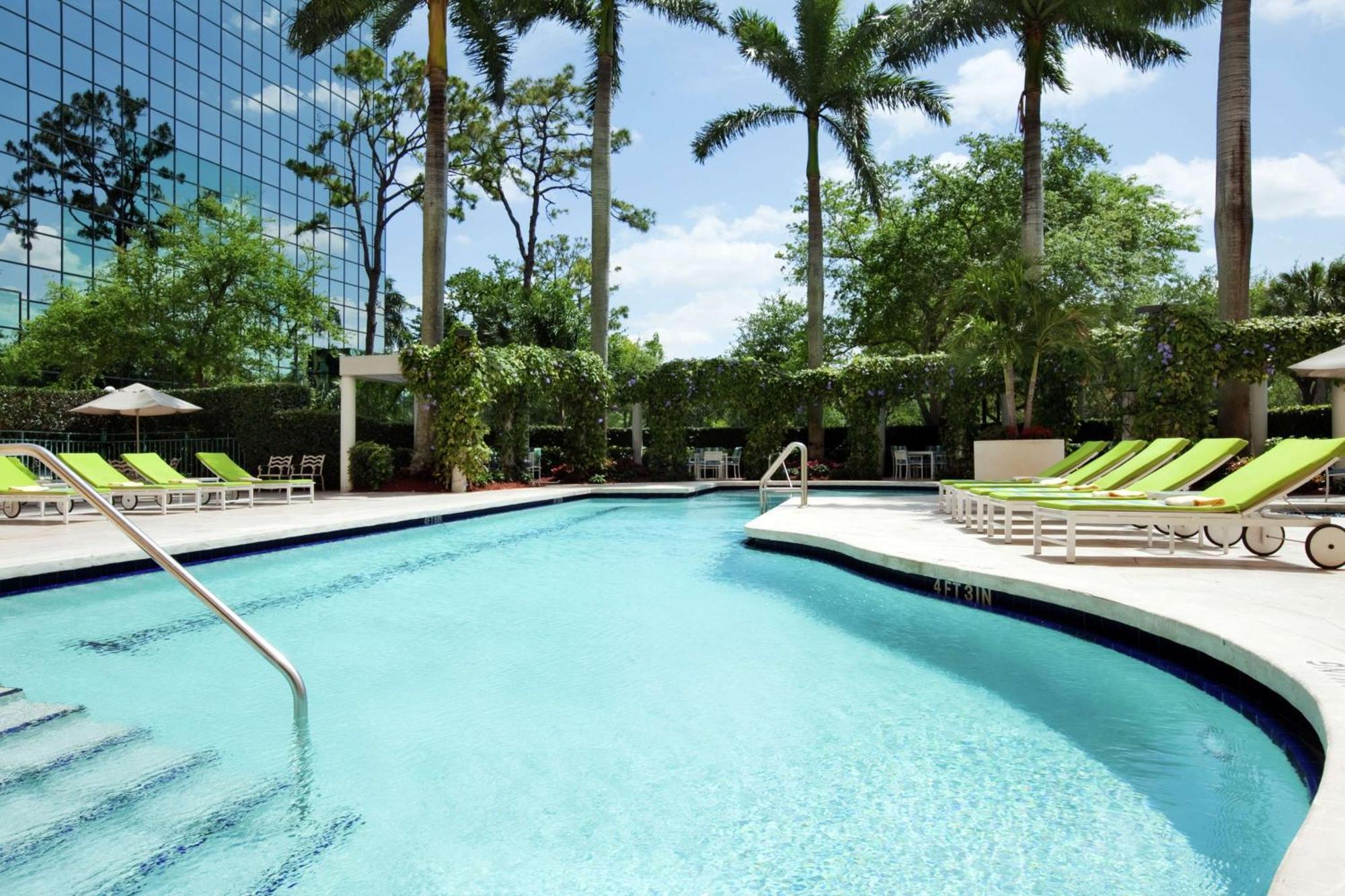 Hilton Boca Raton Suites Esterno foto