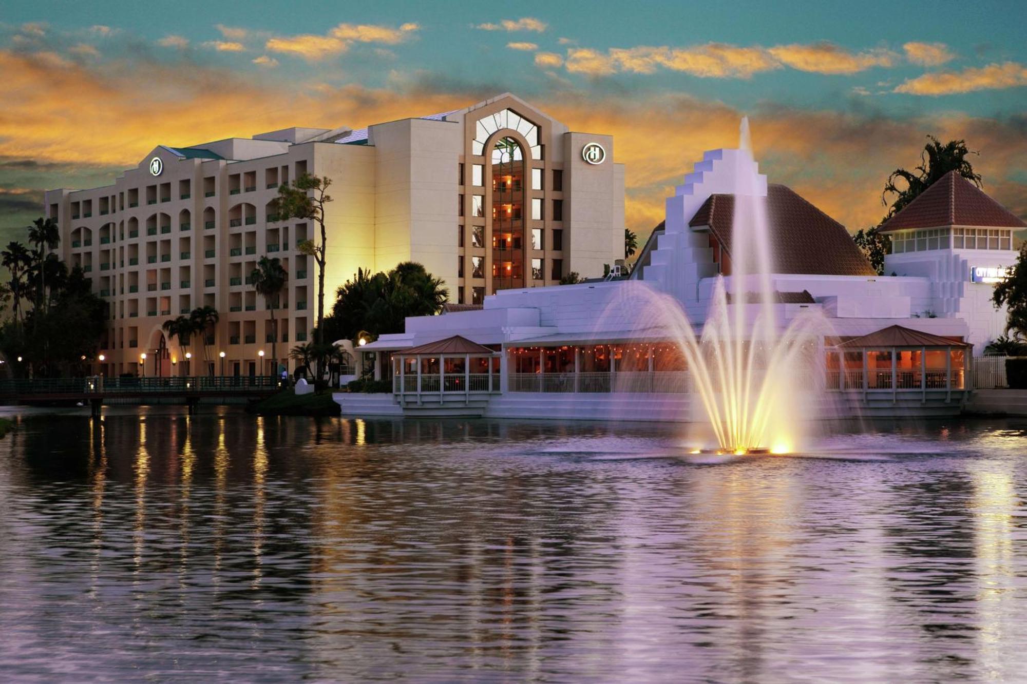 Hilton Boca Raton Suites Esterno foto